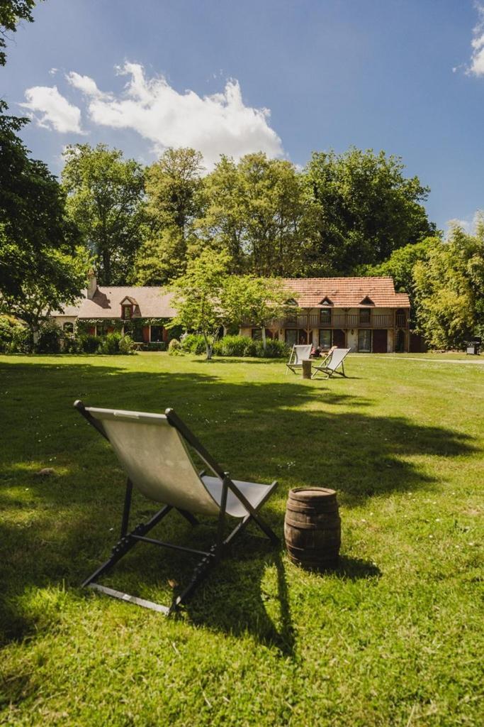Domaine De Montizeau Bed and Breakfast Lailly-en-Val Exteriör bild